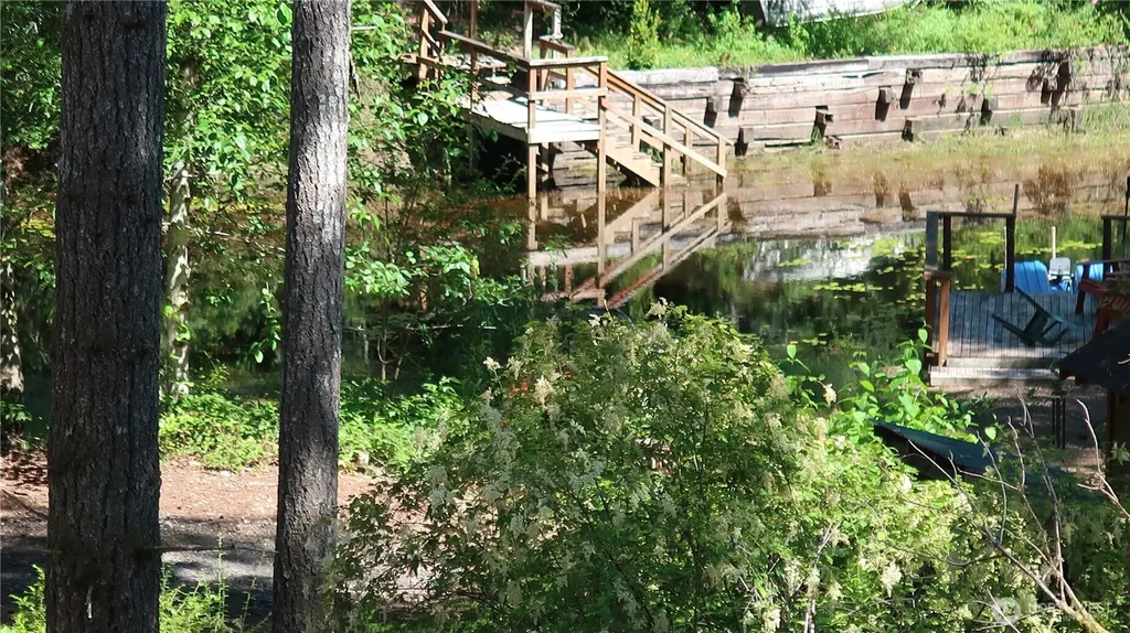 431 NE Collins Lake Drive Tahuya WA 98588