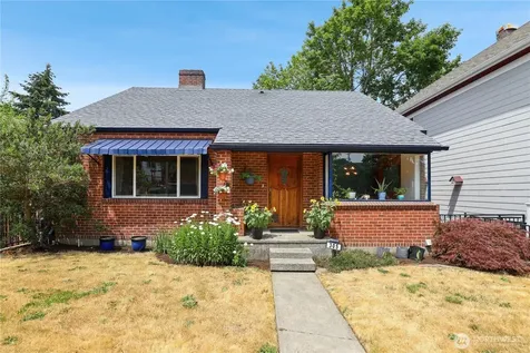 305 S 35th Street Tacoma WA 98418