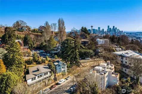 1115 8th Avenue W Seattle WA 98119