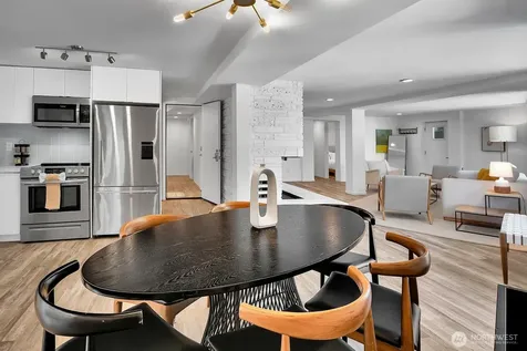1115 8th Avenue W Seattle WA 98119