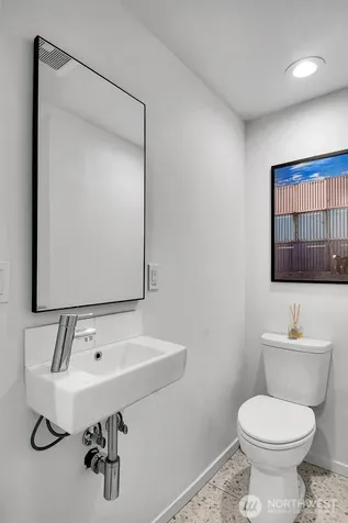 1115 8th Avenue W Seattle WA 98119