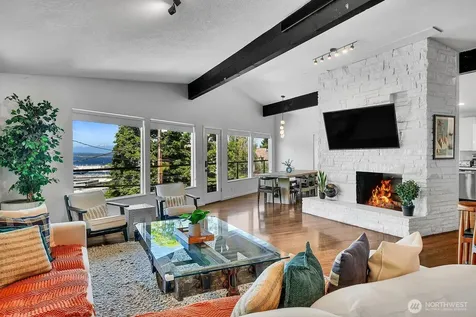 1115 8th Avenue W Seattle WA 98119