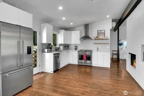 1115 8th Avenue W Seattle WA 98119