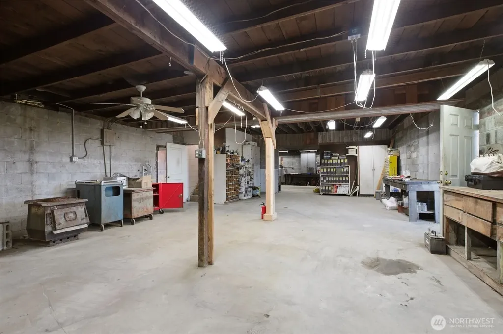 651 E Stover Road Grandview WA 98930