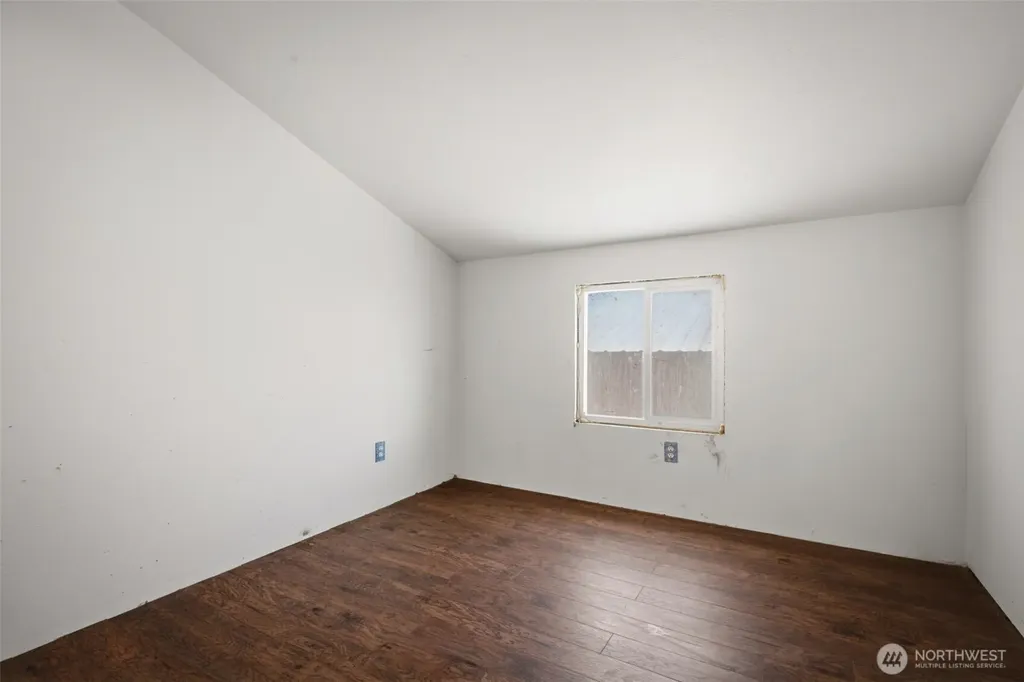 651 E Stover Road Grandview WA 98930