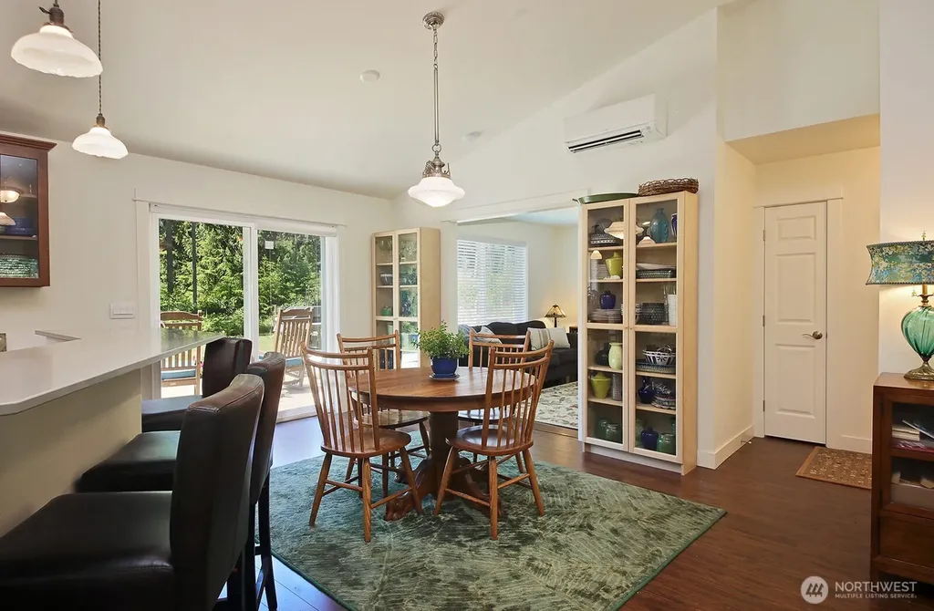6545 Cultus Bay Road Clinton WA 98236