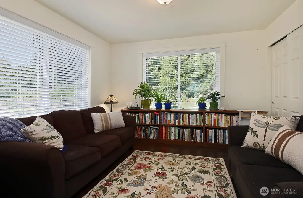 6545 Cultus Bay Road Clinton WA 98236