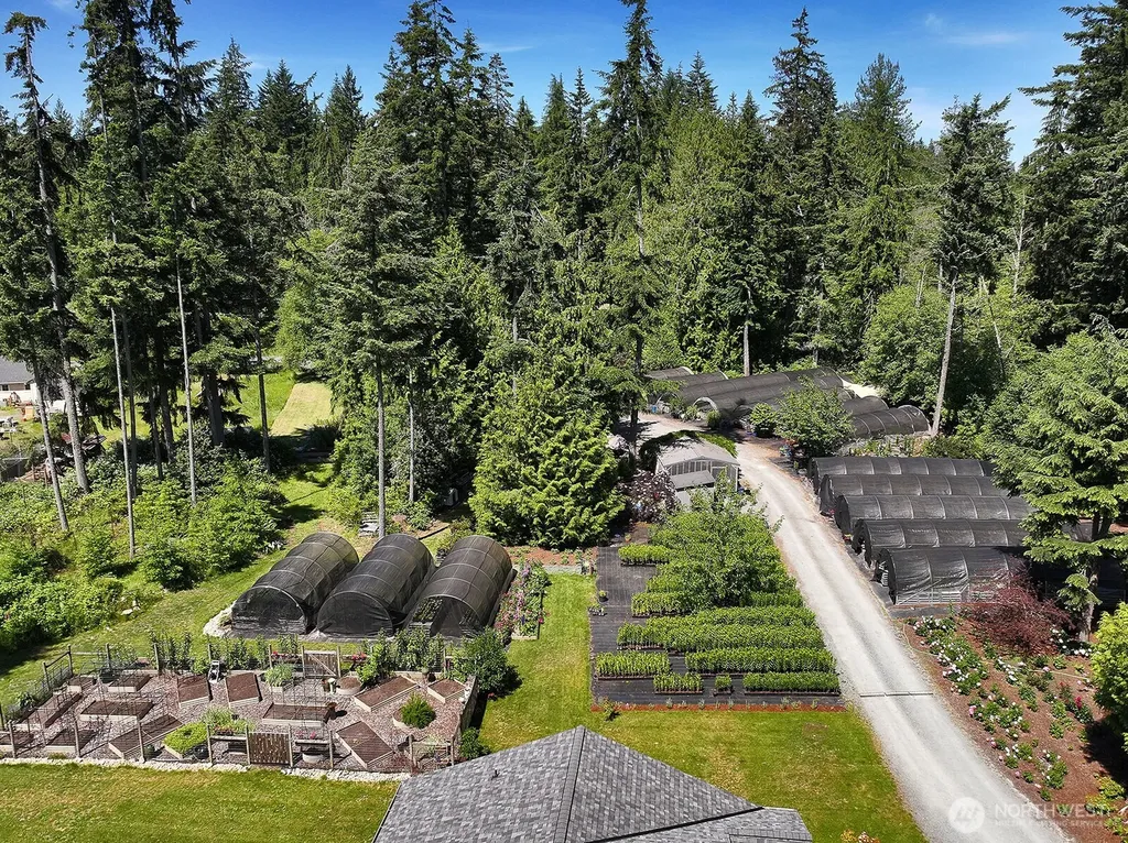 6545 Cultus Bay Road Clinton WA 98236