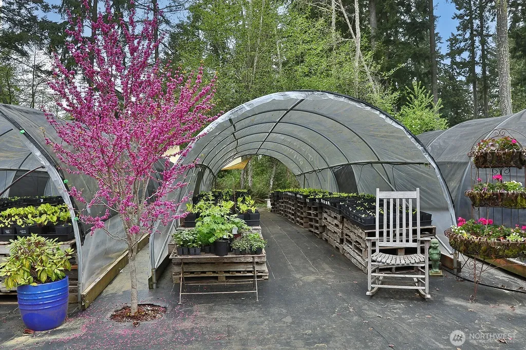 6545 Cultus Bay Road Clinton WA 98236