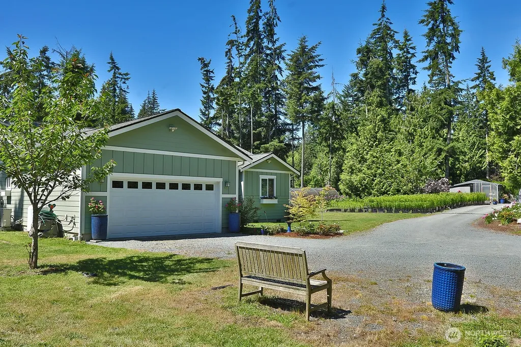 6545 Cultus Bay Road Clinton WA 98236