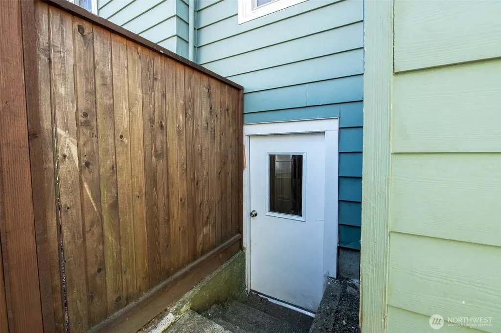 616 7th Street Hoquiam WA 98550