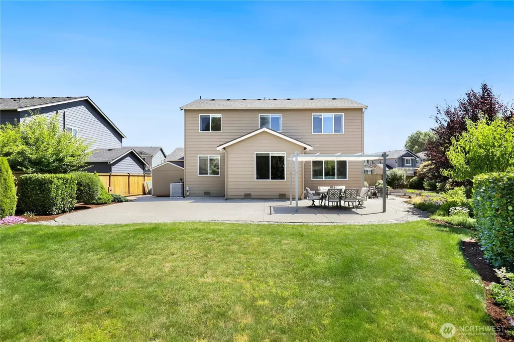 1001 Van Ogle Lane NW Orting WA 98360