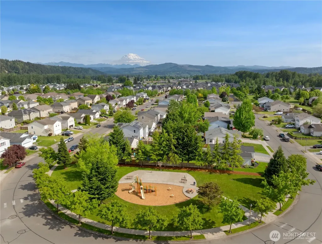 1001 Van Ogle Lane NW Orting WA 98360