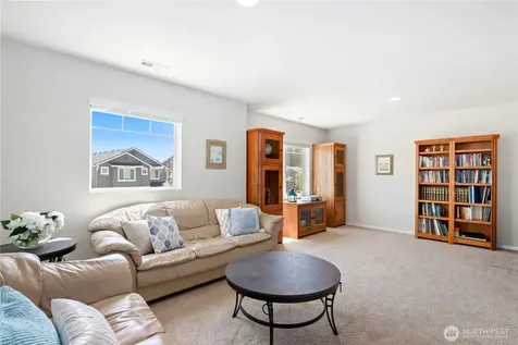 1001 Van Ogle Lane NW Orting WA 98360