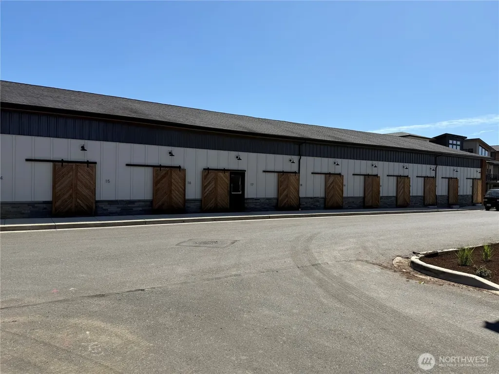 121 Skipping Stone Loop Lynden WA 98264