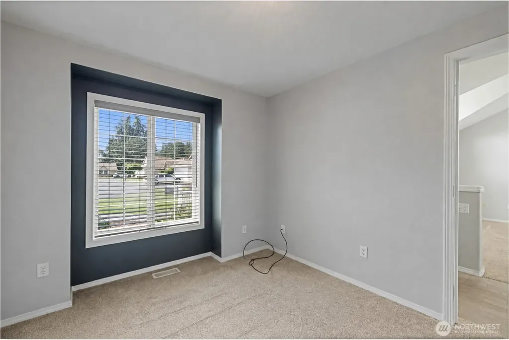 8 Lakewood Oaks Drive SW Lakewood WA 98499
