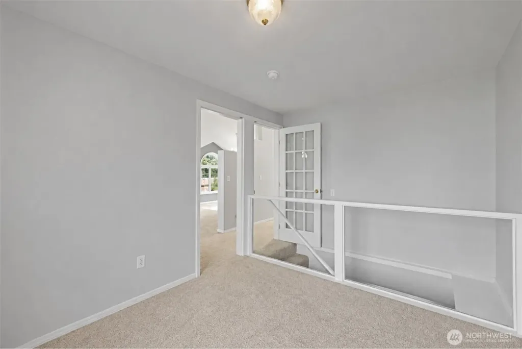 8 Lakewood Oaks Drive SW Lakewood WA 98499