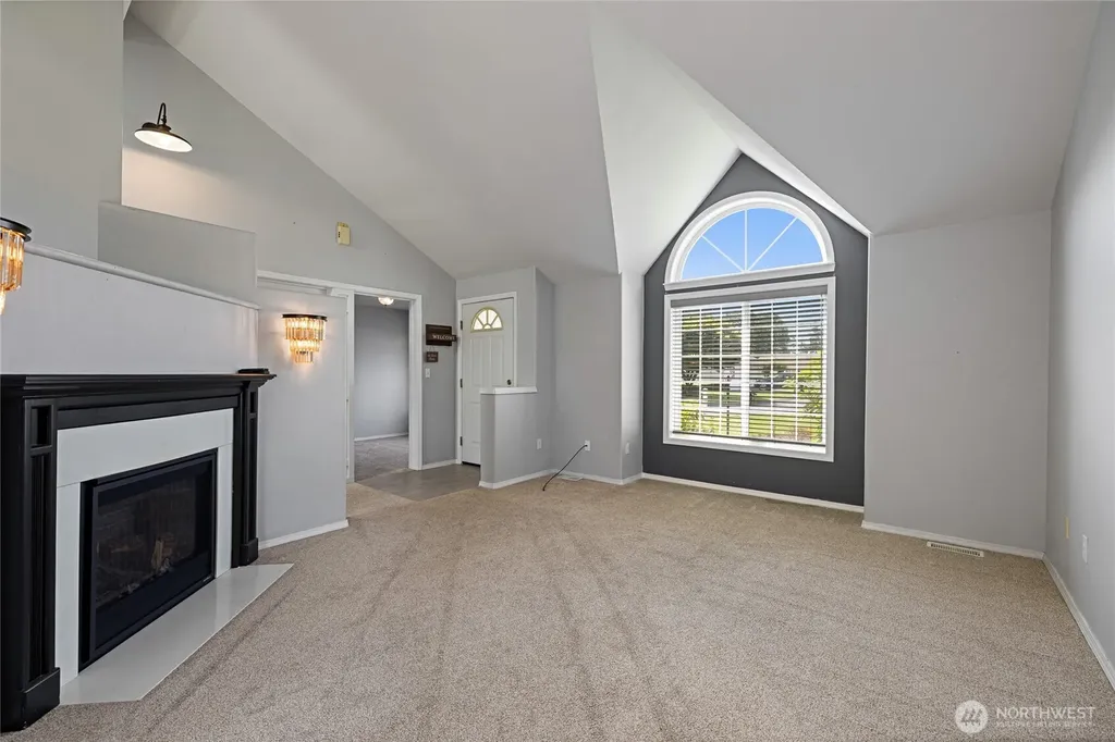 8 Lakewood Oaks Drive SW Lakewood WA 98499