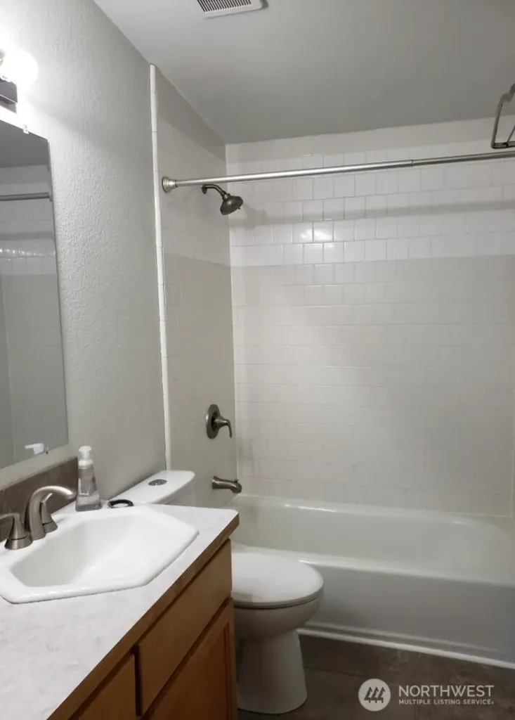2168 Norman Drive Oak Harbor WA 98277