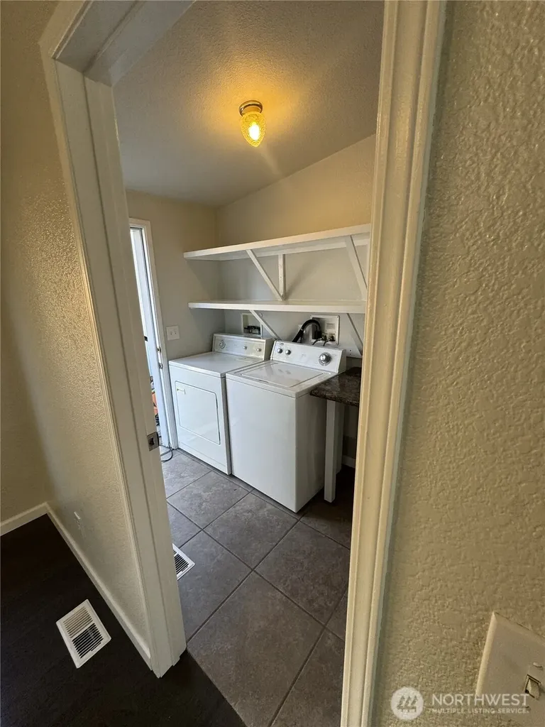 2168 Norman Drive Oak Harbor WA 98277