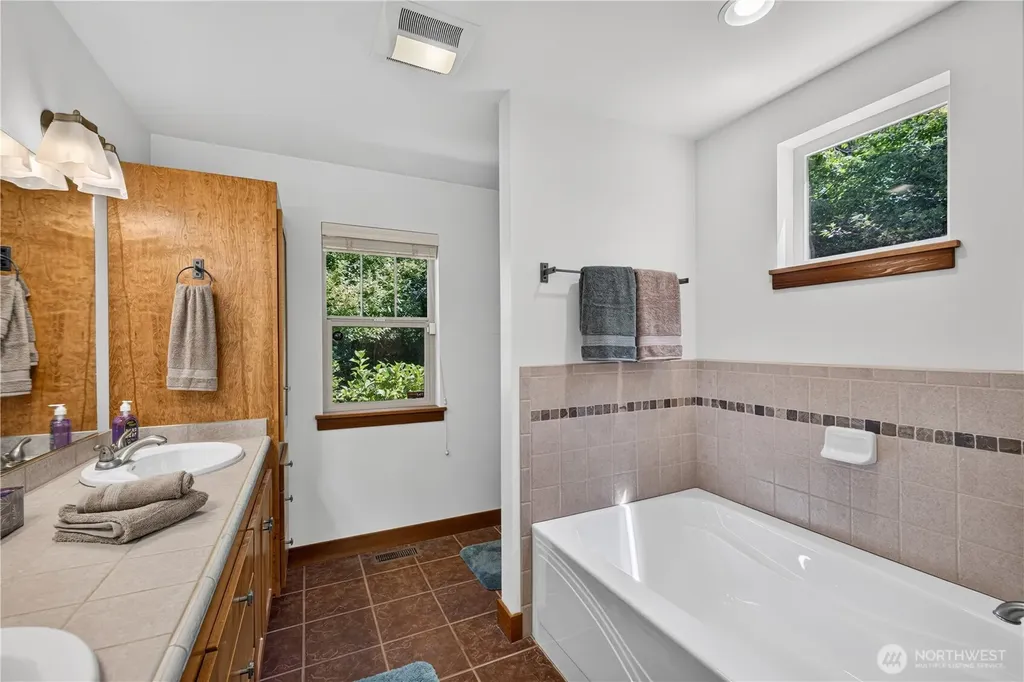 13123 Satterlee Road Anacortes WA 98221