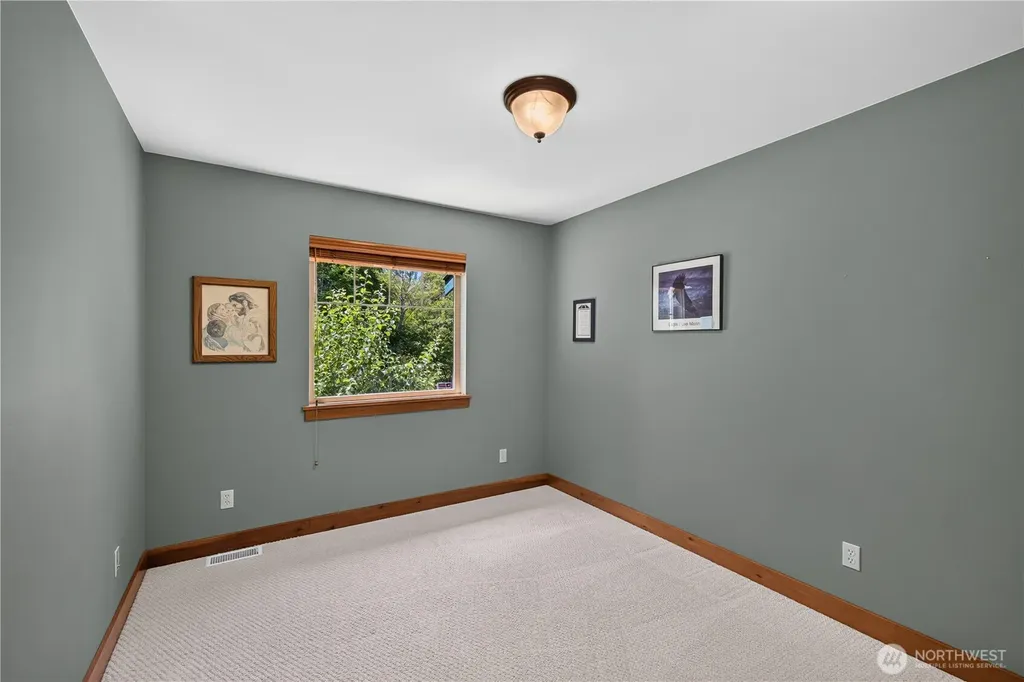 13123 Satterlee Road Anacortes WA 98221