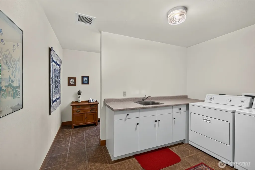 13123 Satterlee Road Anacortes WA 98221