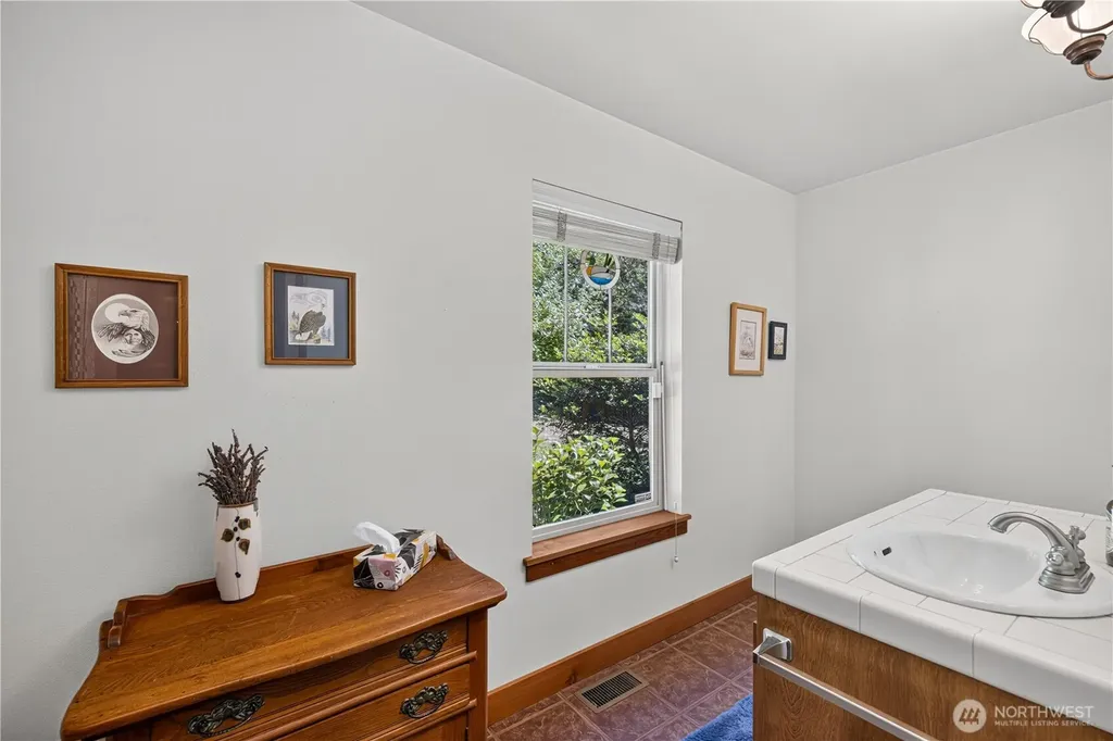 13123 Satterlee Road Anacortes WA 98221