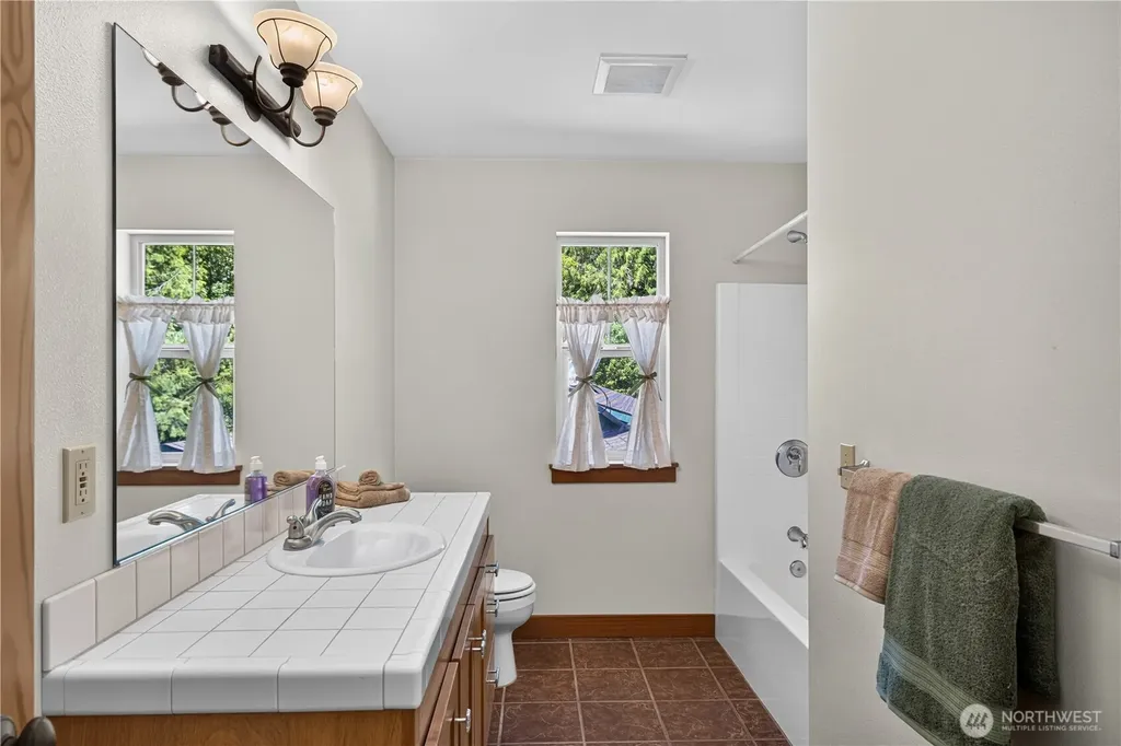 13123 Satterlee Road Anacortes WA 98221