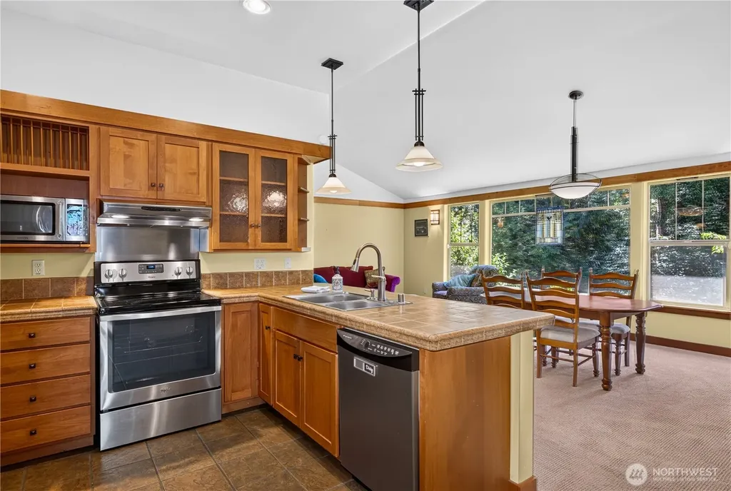 13123 Satterlee Road Anacortes WA 98221