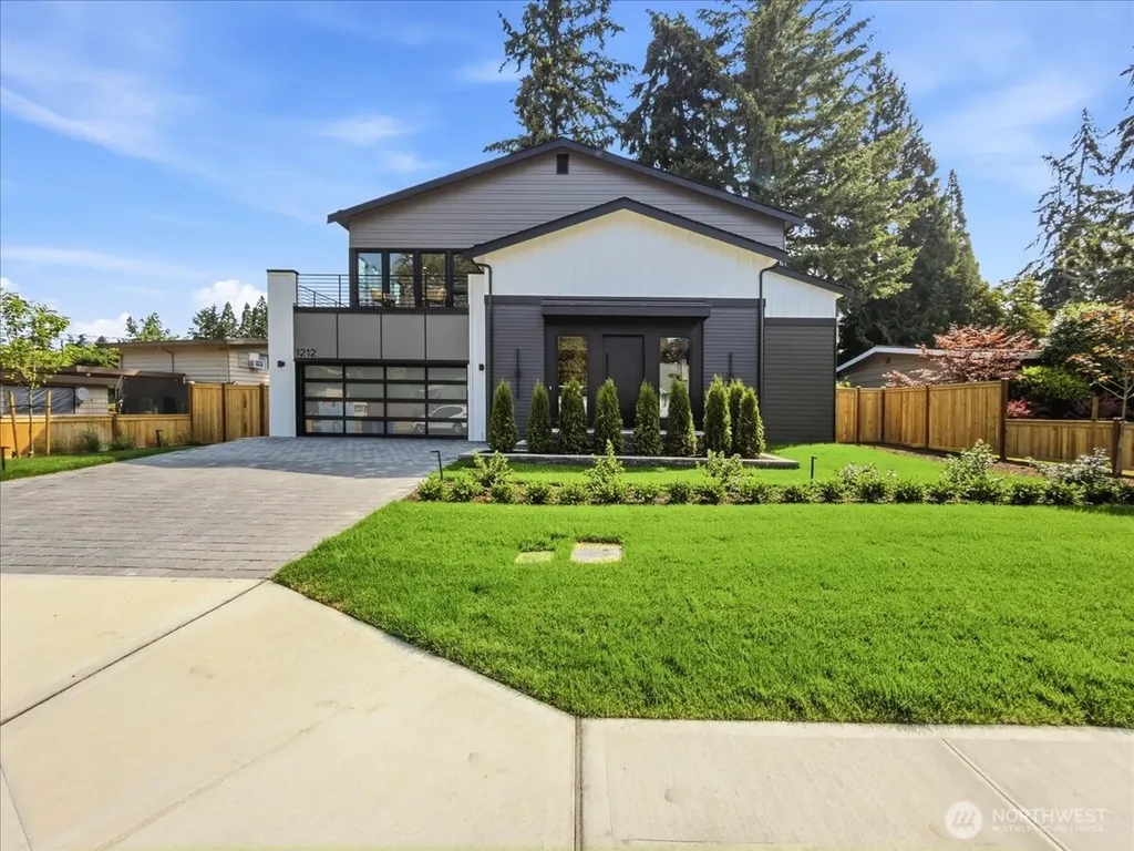 1212 143rd Avenue SE Bellevue WA 98007