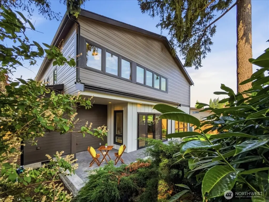 1212 143rd Avenue SE Bellevue WA 98007