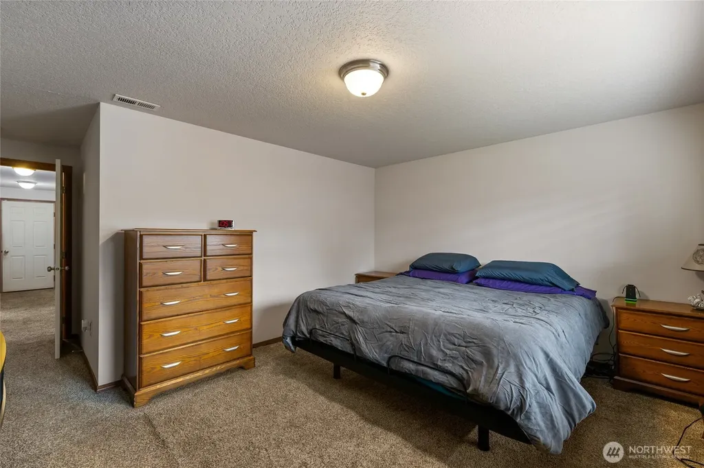 15914 85th Avenue E Puyallup WA 98375