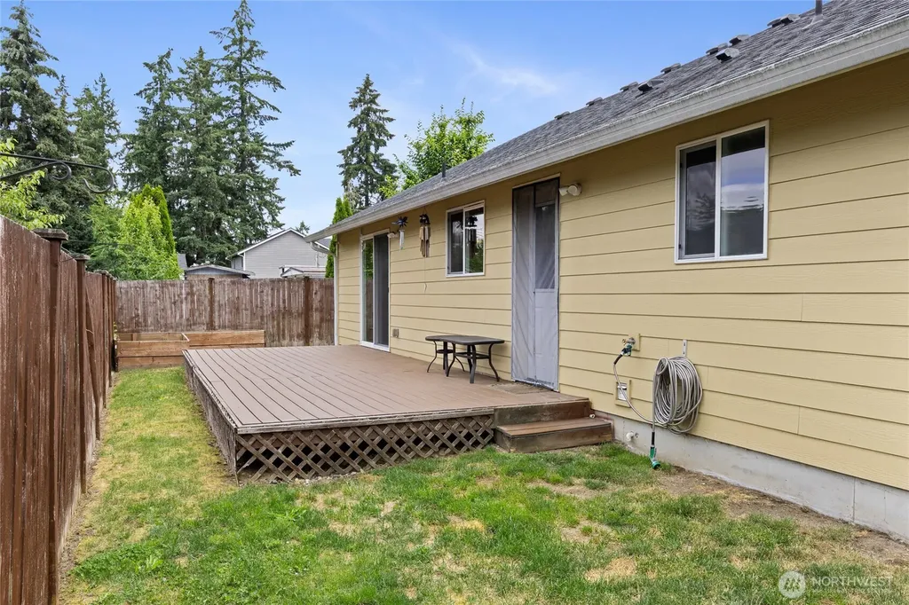 15914 85th Avenue E Puyallup WA 98375
