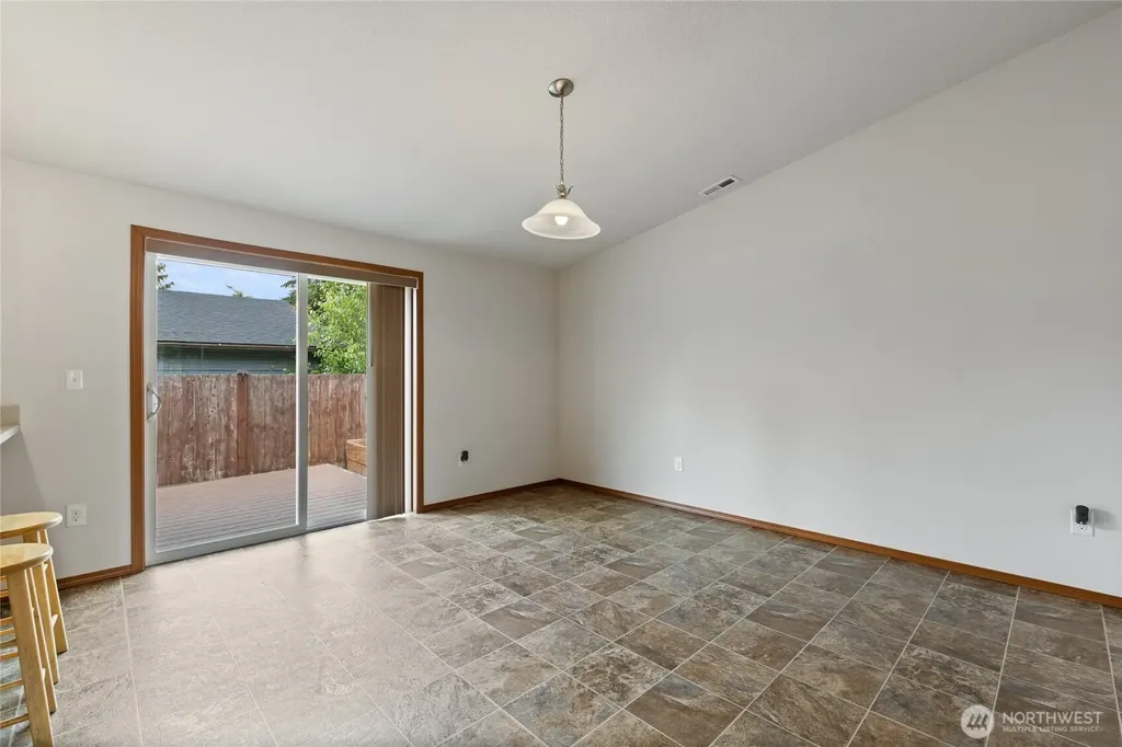 15914 85th Avenue E Puyallup WA 98375
