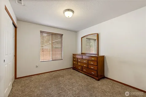 15914 85th Avenue E Puyallup WA 98375