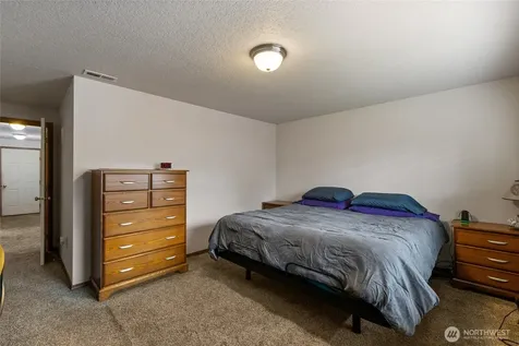 15914 85th Avenue E Puyallup WA 98375