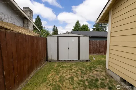 15914 85th Avenue E Puyallup WA 98375