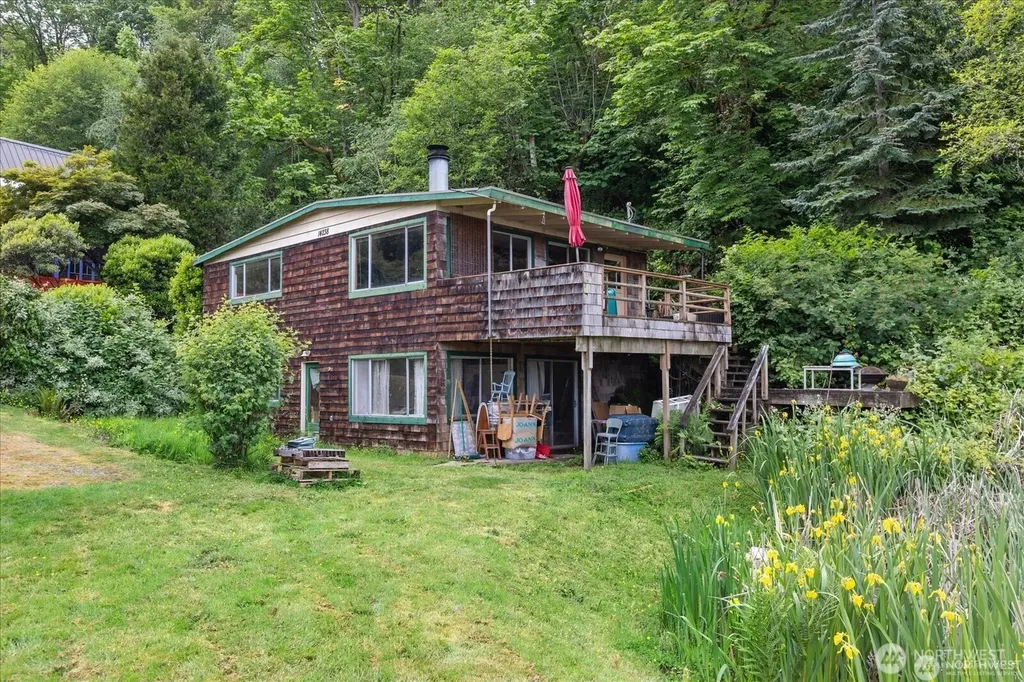 14238 41st Avenue NE Seattle WA 98125
