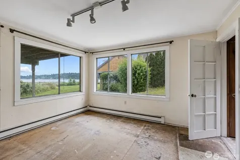 14238 41st Avenue NE Seattle WA 98125