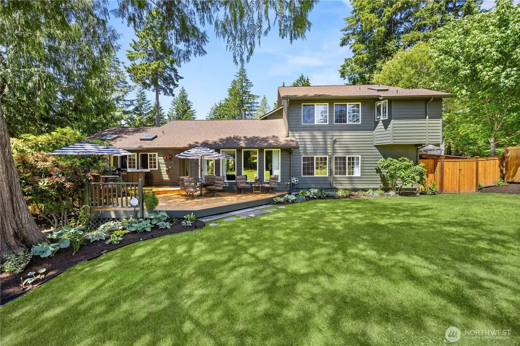 120 E Old Ranch Road Allyn WA 98524