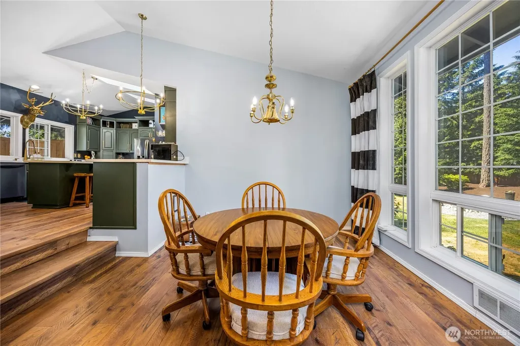 120 E Old Ranch Road Allyn WA 98524