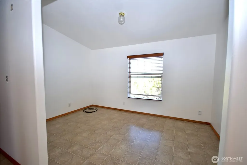 612 N Seventh Avenue Sequim WA 98382