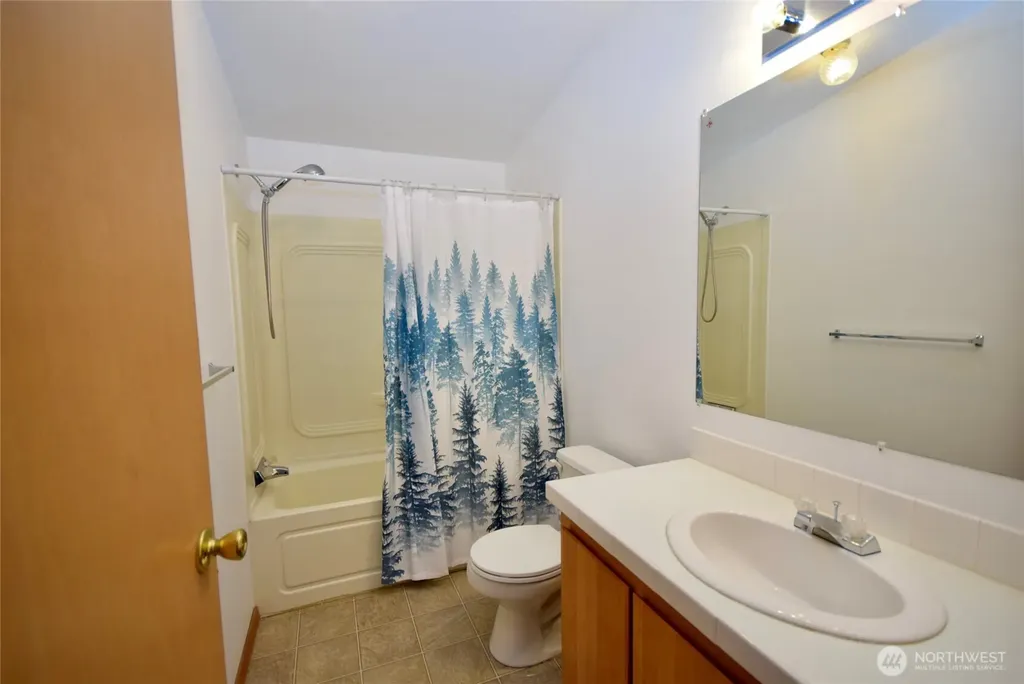 612 N Seventh Avenue Sequim WA 98382