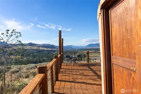 35 Chewuch Heights Road Winthrop WA 98862