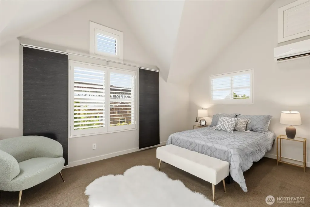 3128 Franklin Avenue E Seattle WA 98102