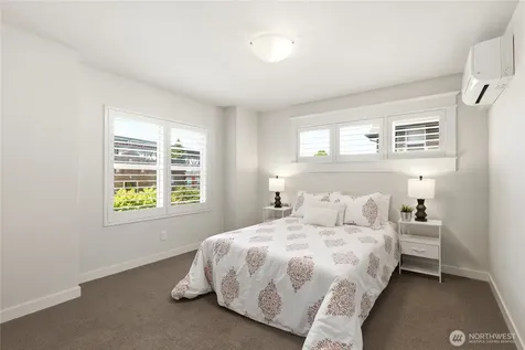 3128 Franklin Avenue E Seattle WA 98102