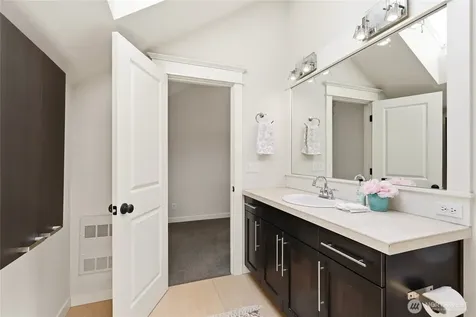 3128 Franklin Avenue E Seattle WA 98102