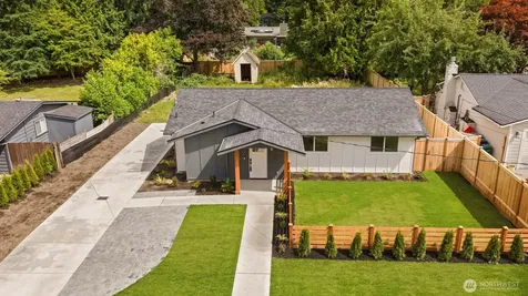 8708 NE 140th Street Kirkland WA 98034