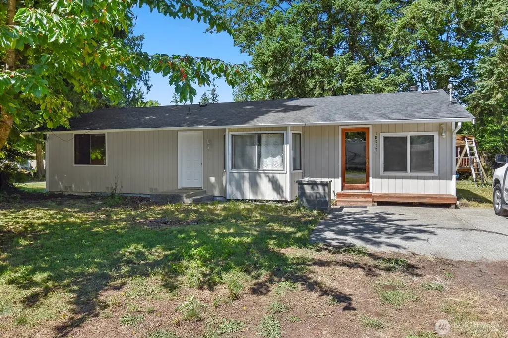 18517 96th Avenue NW Stanwood WA 98292